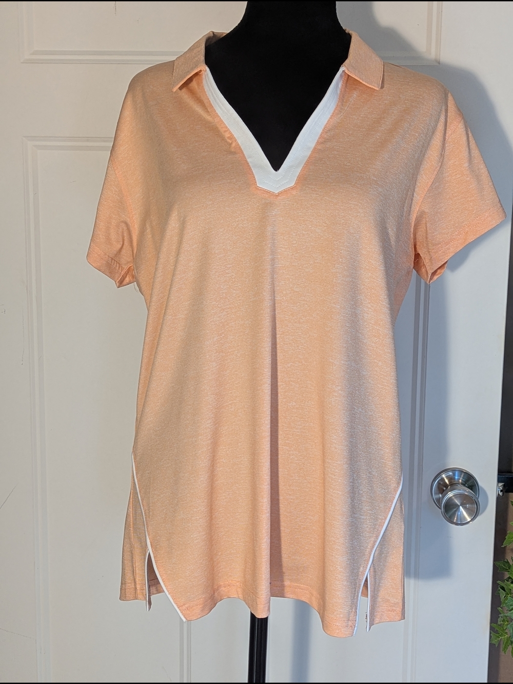 Pebble Beach Peach Short Sleeve Polo Tee with White Trim. Sporty. XL.